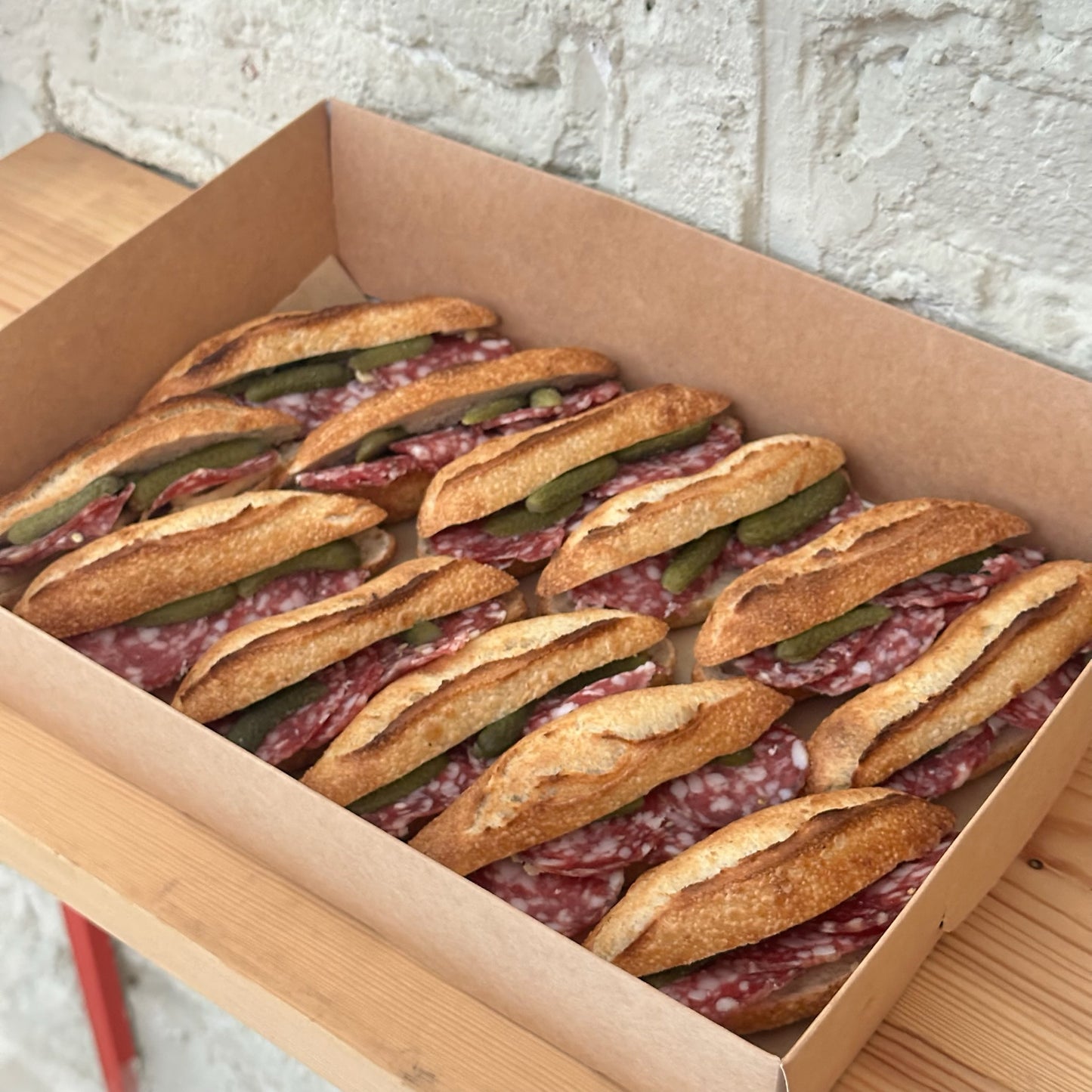 12x Sandwich Saucisson